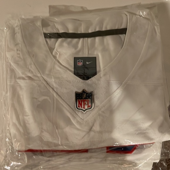 Josh Allen #17 NFL jersey brand New!! - Picture 4 of 4